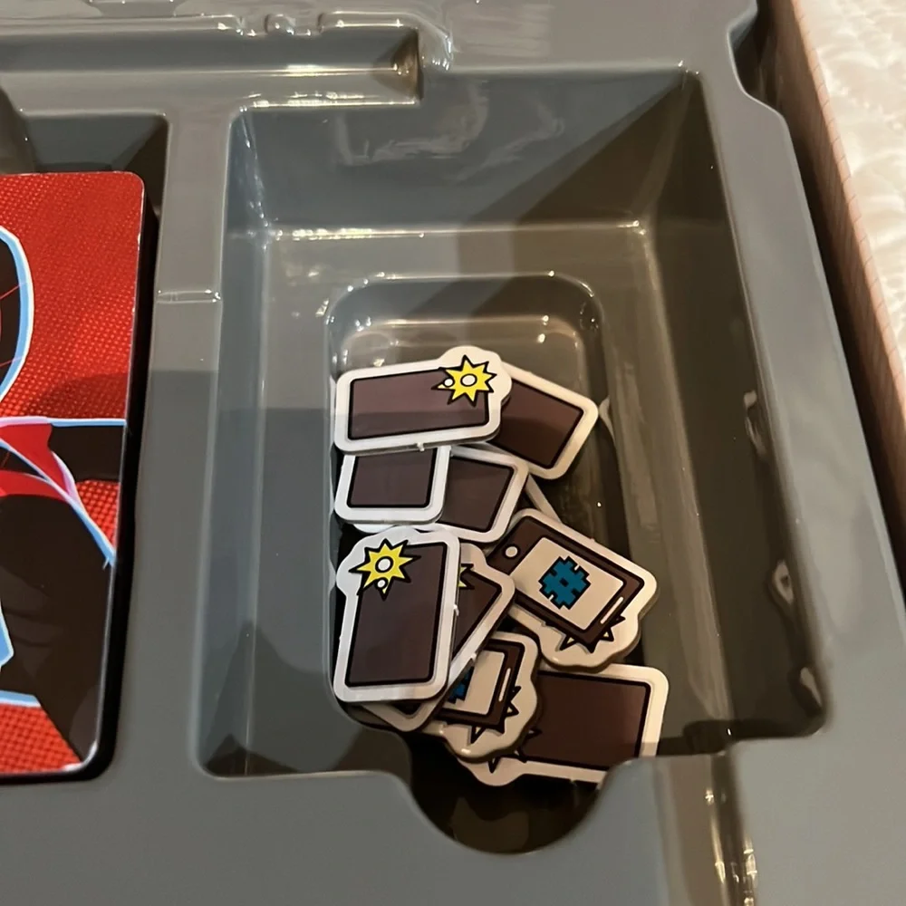 Marvel United,‎ Enter the Spiderverse Superhero Card Strategy Board Game